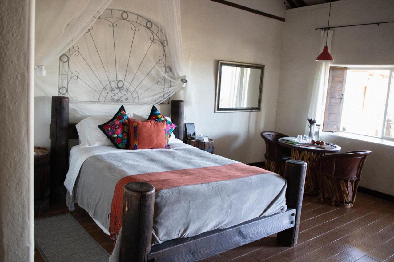 Terra Del Valle Bed & Breakfast บาเย เด กัวลาลูเป ภายนอก รูปภาพ